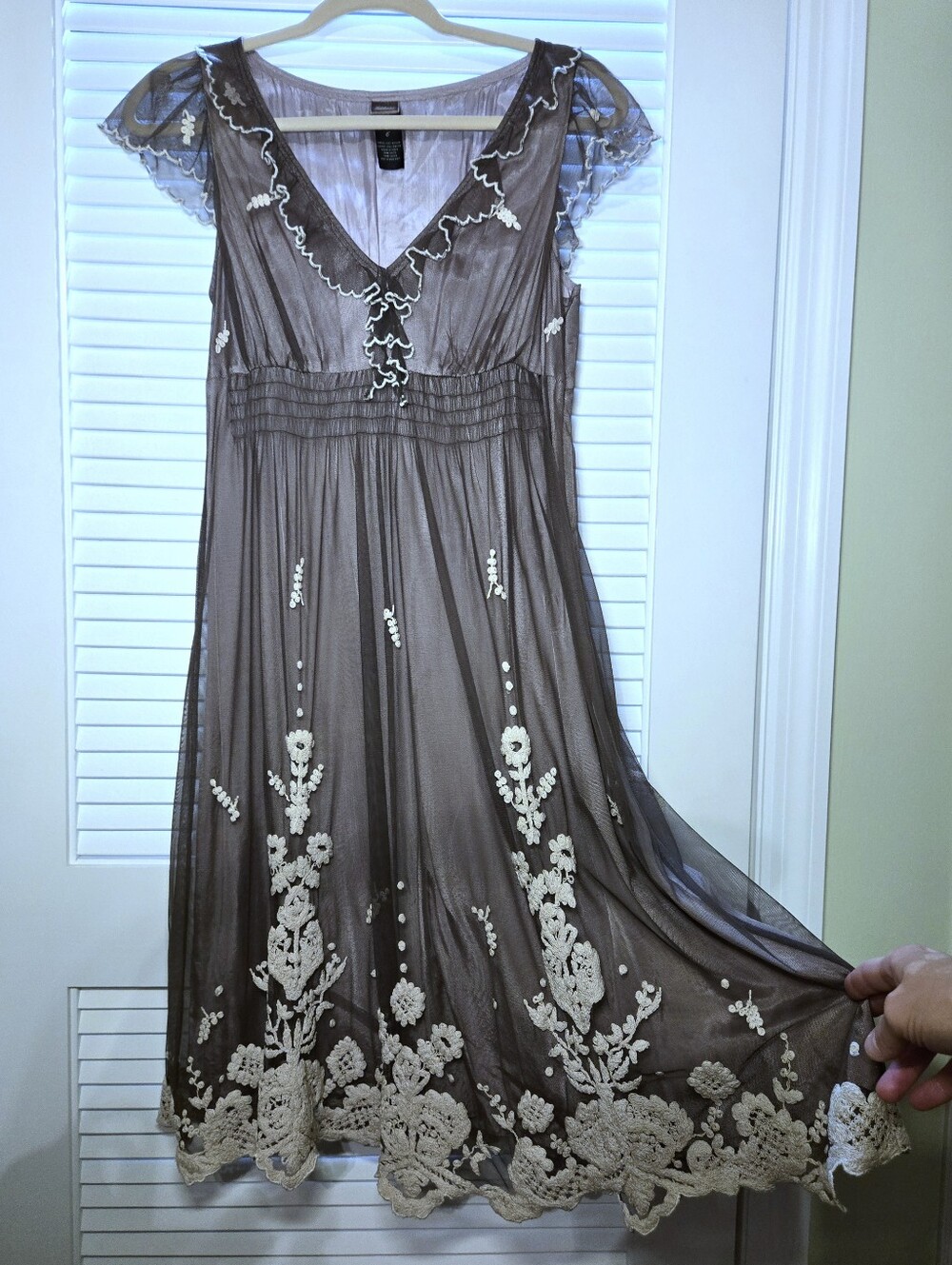 Anthropologie Sz 6 Lithe Laurel Run Dress floral Lace Embroidery on Tulle Zipper